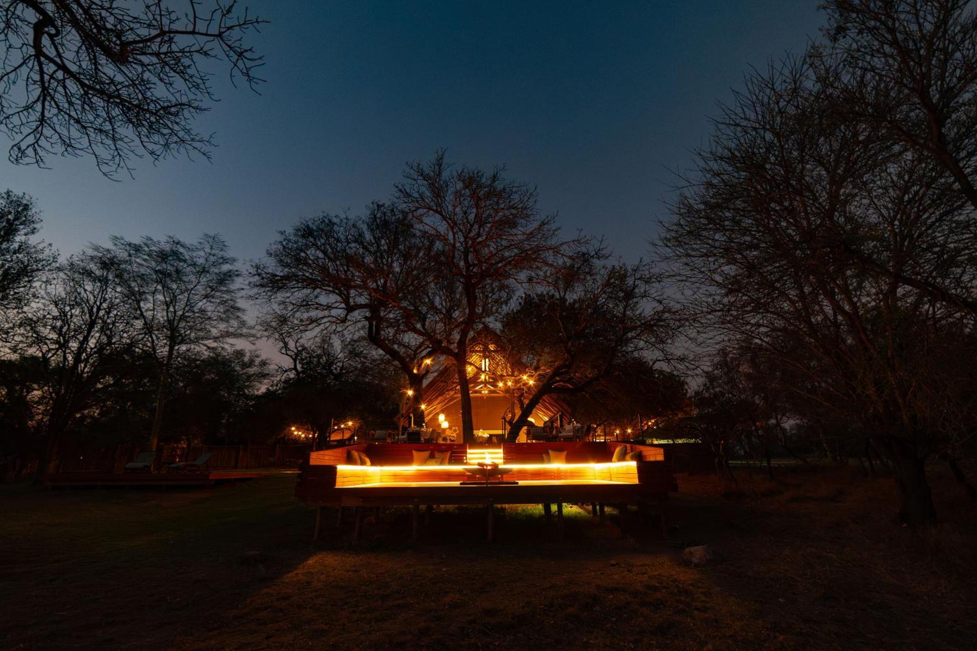 Tomo Safari Lodge フッドスプルイト エクステリア 写真
