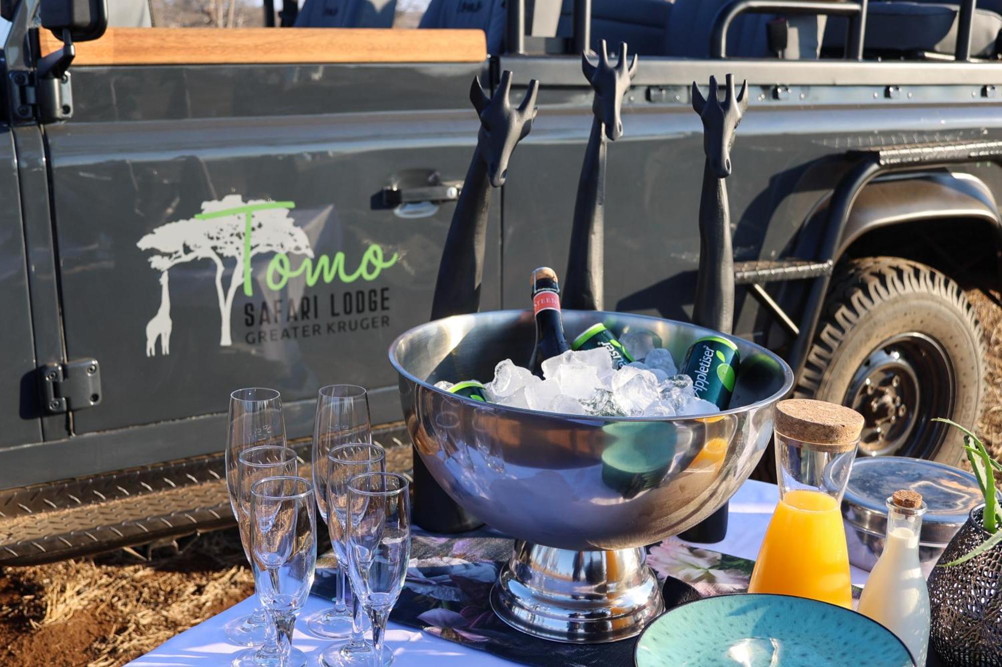 Tomo Safari Lodge フッドスプルイト エクステリア 写真