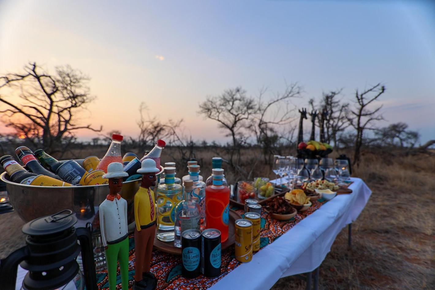 Tomo Safari Lodge フッドスプルイト エクステリア 写真